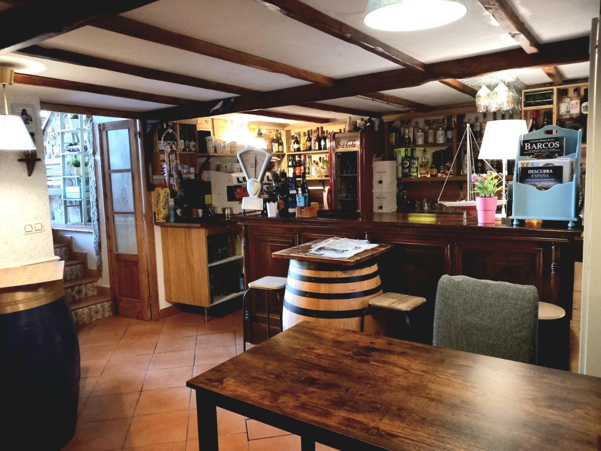 Hotel Puerto Arnela 卡马里纳斯 外观 照片