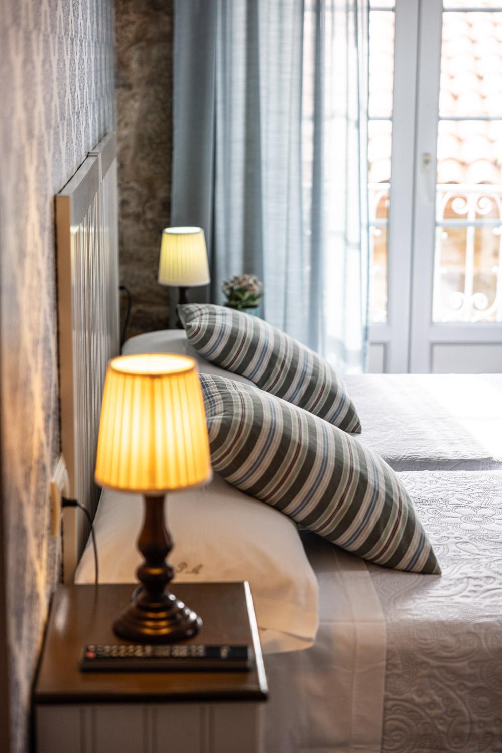 Hotel Puerto Arnela 卡马里纳斯 外观 照片